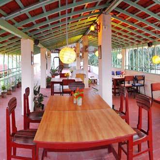 Sri Murugan Guest House resto