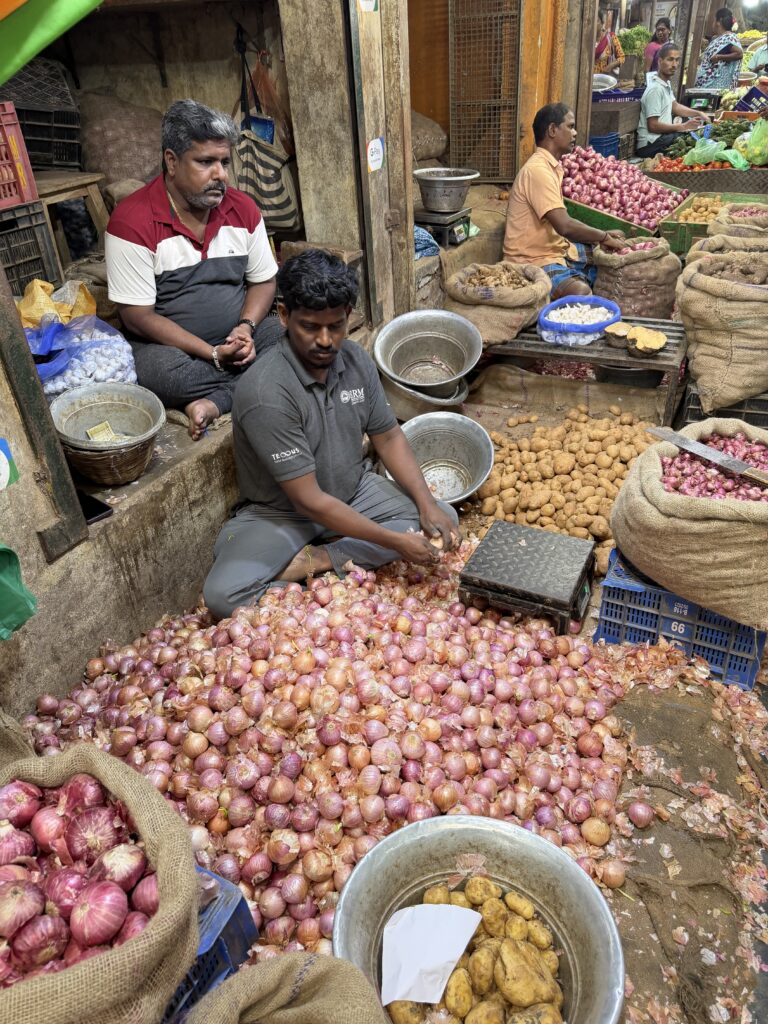 oignons, marché de Pondichéry
