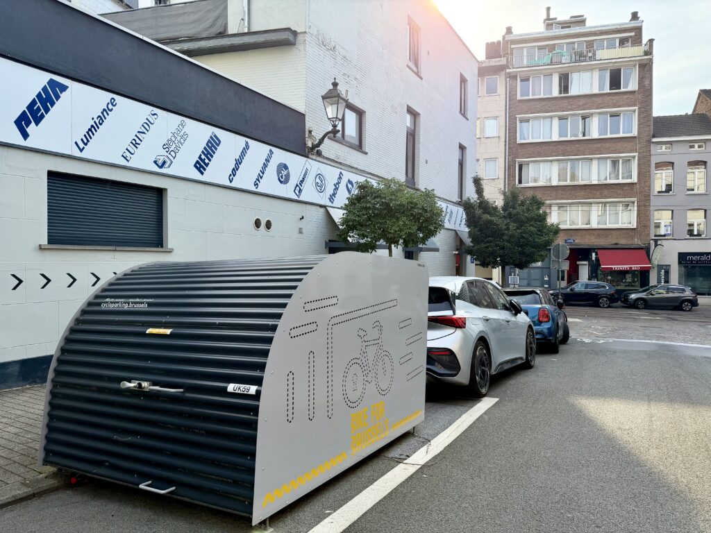Box à vélo sécurisé
